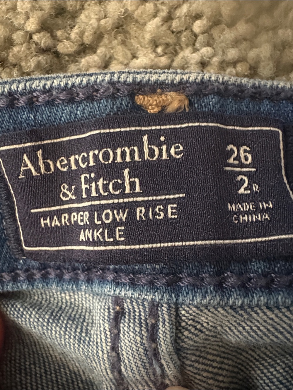 Abercrombie & Fitch Light Blue Denim Harper Low Rise Ankle Jeans Label